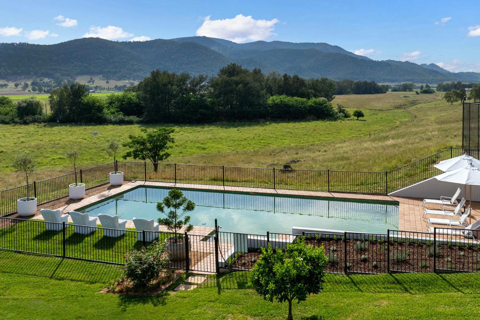Stay In Mudgee The Grove, The Church, And Premium Private Homestead Buitenkant foto
